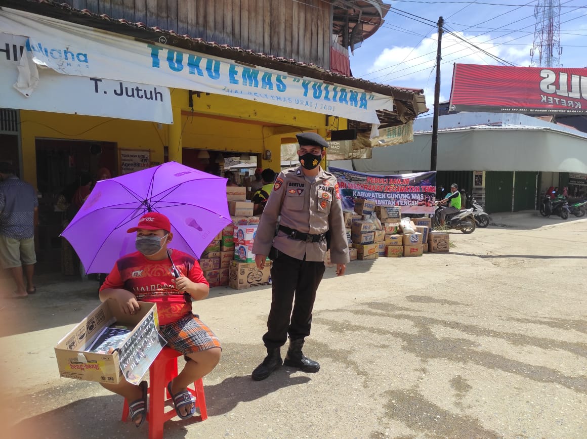 Peduli Korban Banjir, Polsek Tewah Kirim Bantuan ke Kalsel