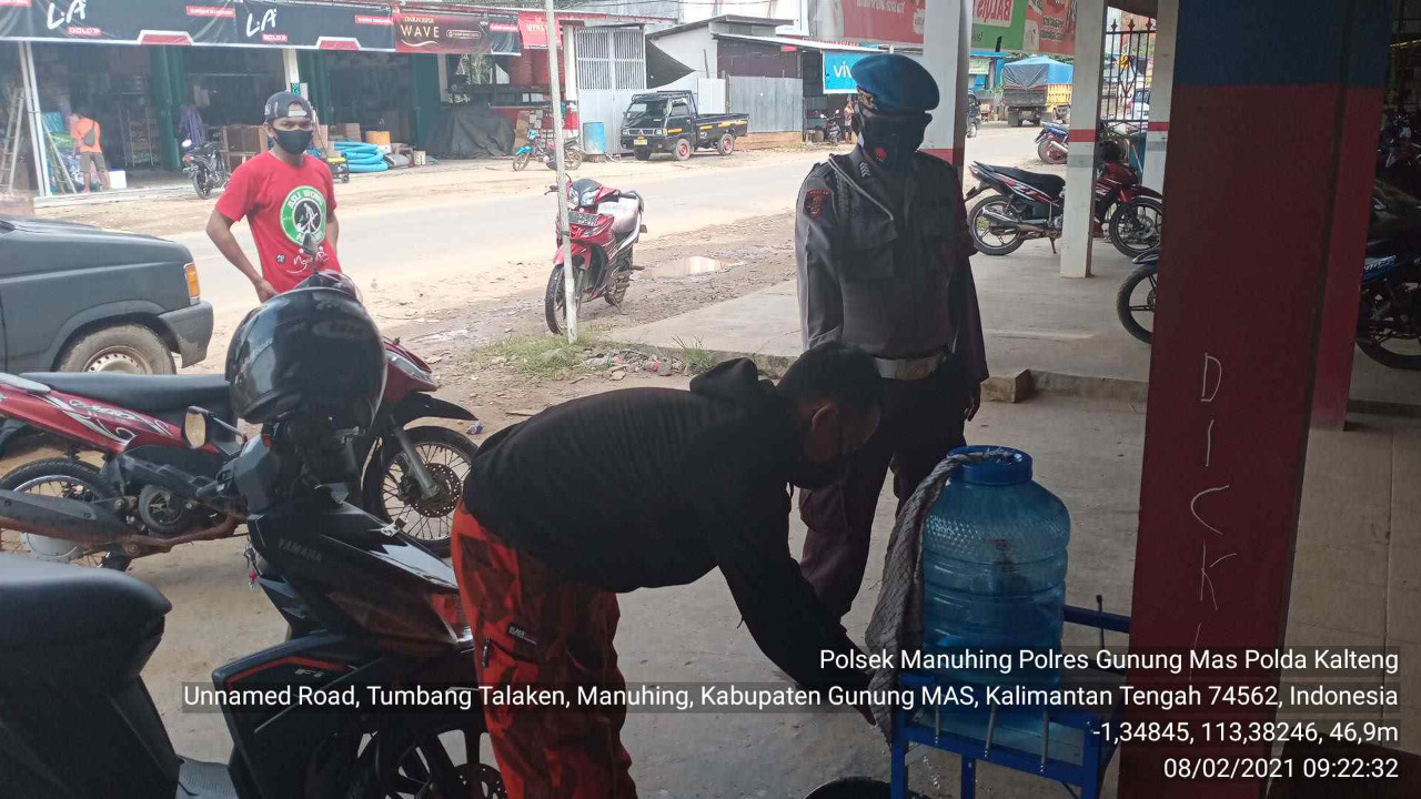 Edukasi Warga Manuhing Patuhi Prokes