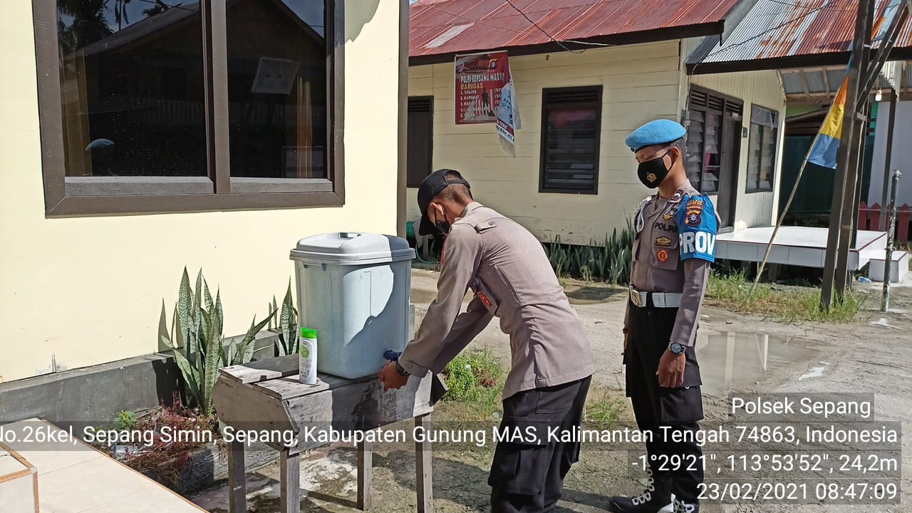Ini Cara Polsek Sepang Cegah Covid-19
