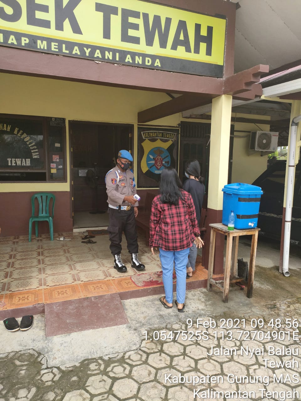 Pengunjung Polsek Tewah Wajib Patuhi Prokes
