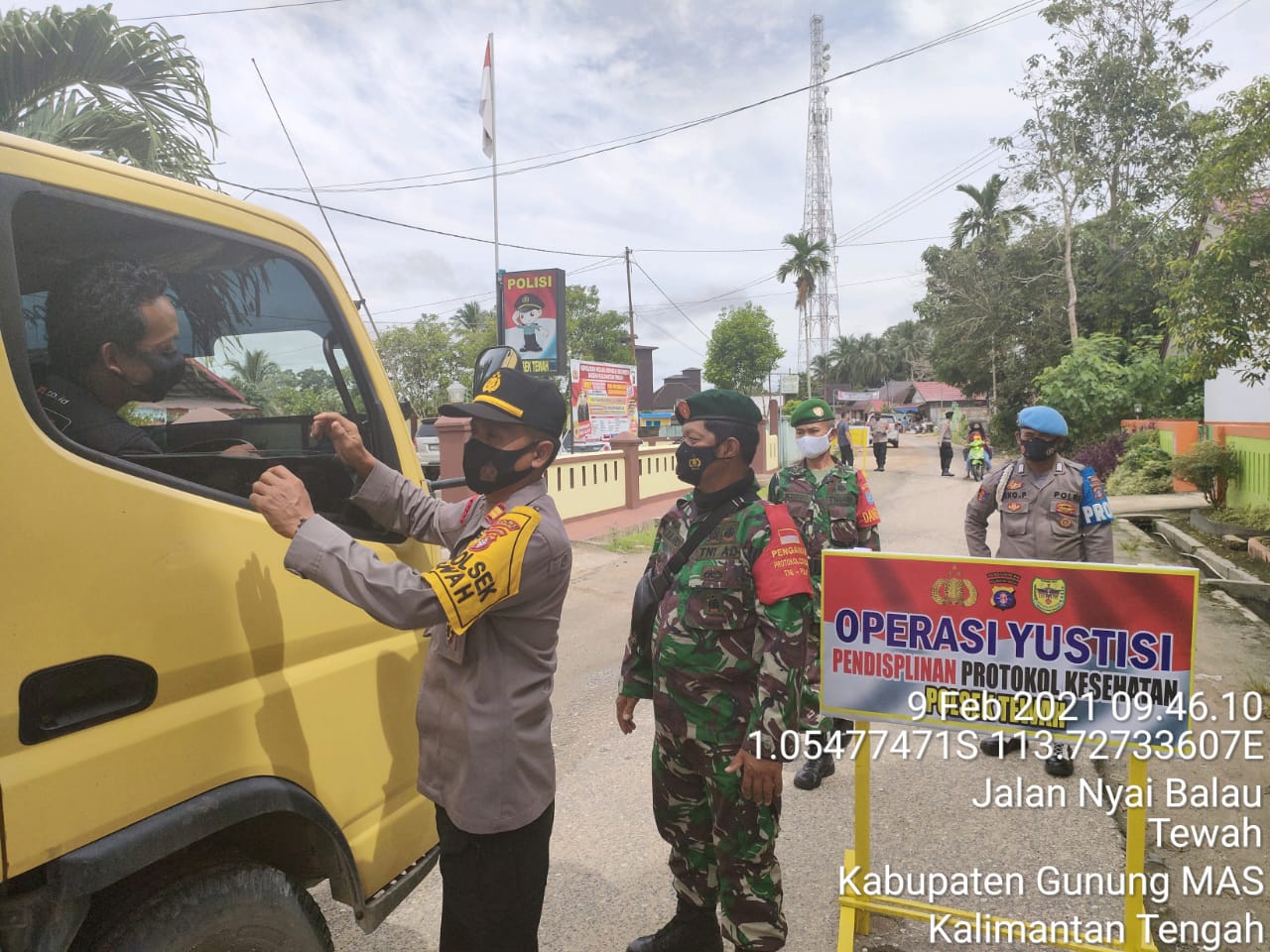 Keluar Rumah Wajib Pakai Masker
