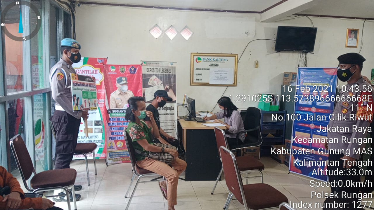 Polsek Rungan Gelar Ops Yustisi Menggunakan Papan Imbauan Potable