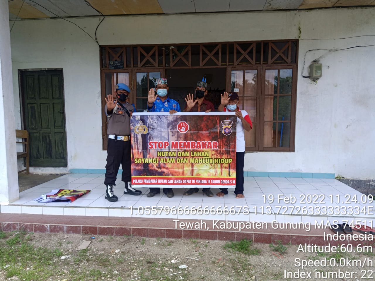 Polsek Tewah Aktif Sosialisasikan Karhutla