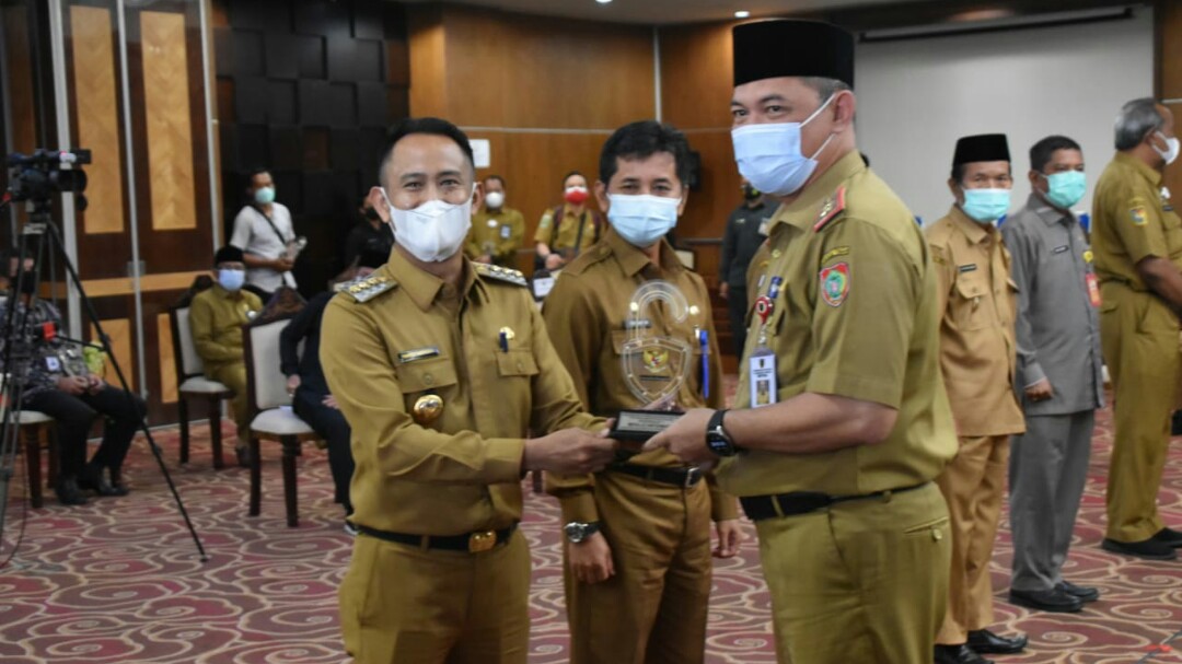 Palangka Raya Raih Penghargaan Keterbukaan Informasi Publik Terbaik se-Kalteng