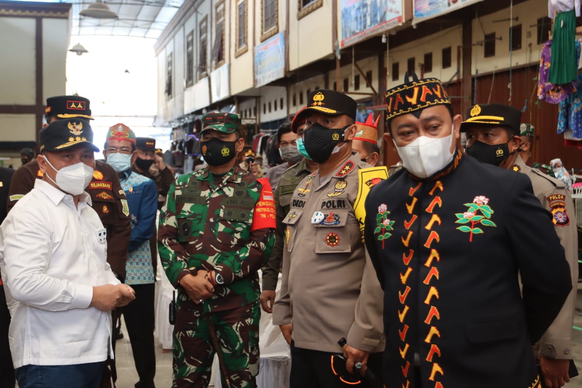 Targetkan 2.000 Vaksin untuk Warga Pasar Kota Palangka Raya