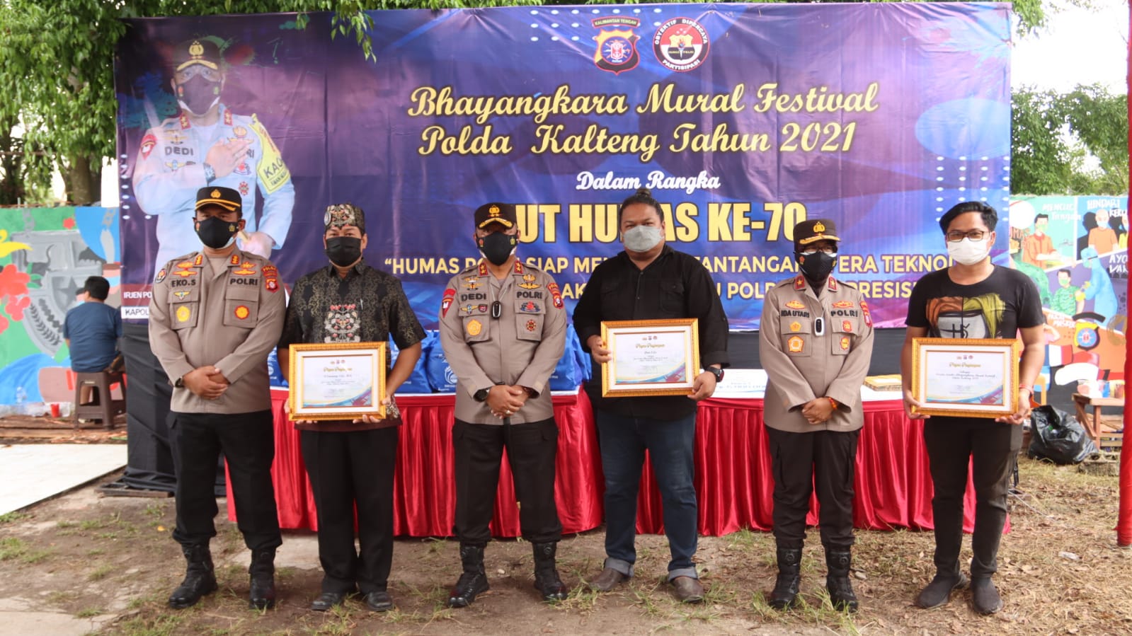 Polda Kalteng Gelar Lomba Mural Di HUT Humas Polri ke-70