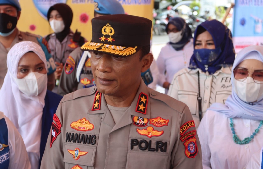 Hari Pertama, Kapolda Kalteng Langsung Cek Vaksinasi