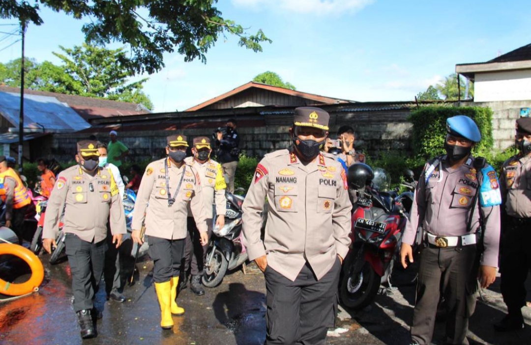 Kapolda Kalteng Tinjau Lokasi Banjir