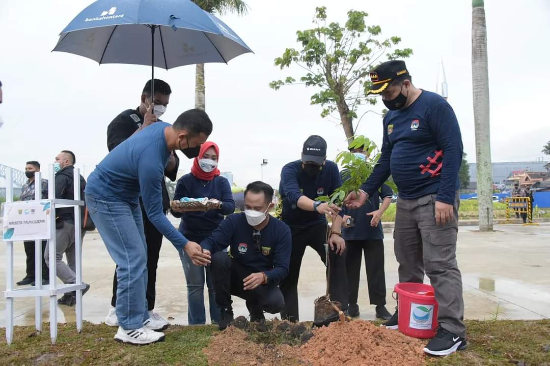 Walikota Palangka Raya Hadiri APEKSI di Kaltim