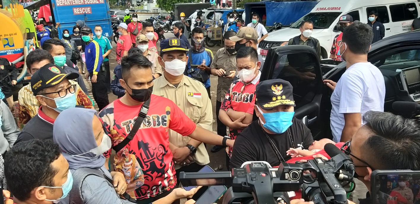 Kadis PUPR Dampingi Gubernur Kalteng Tinjau Lokasi Banjir
