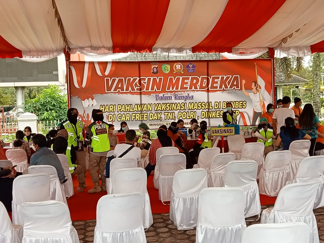 Kalteng Penuhi Target Vaksinasi Tahun 2021