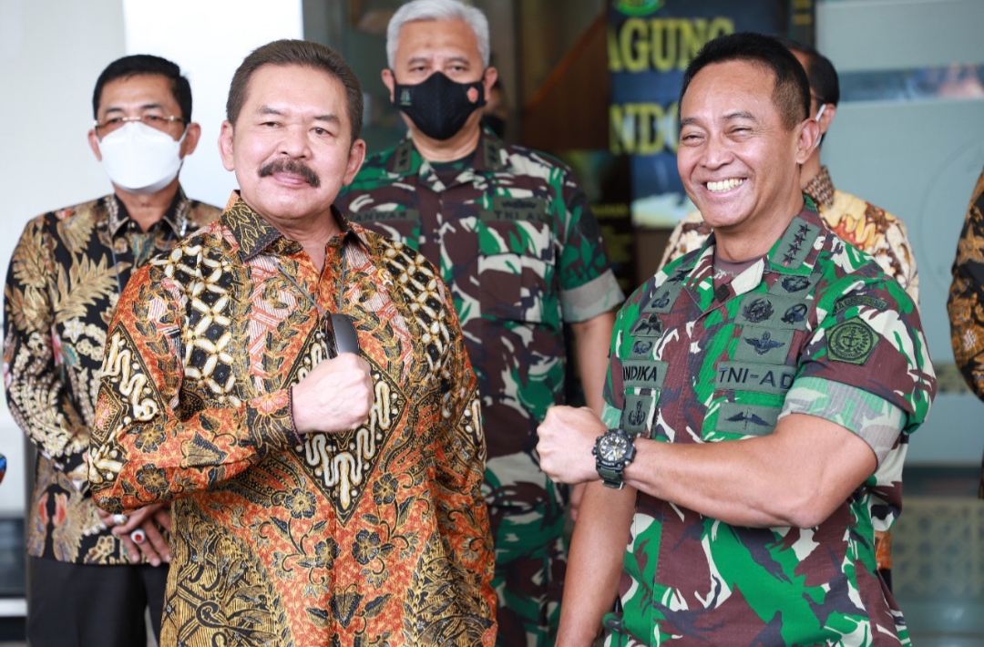 Jalin Sinergitas, Panglima TNI Kunjungi Jaksa Agung