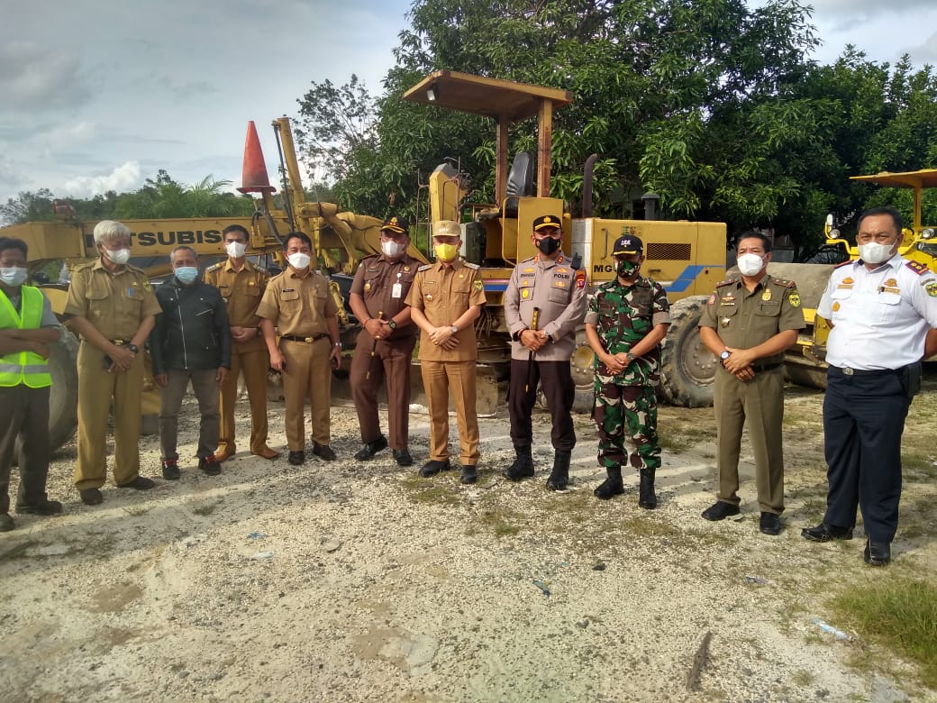 Bupati Gumas Imbau Warga Jangan Blokade Jalan