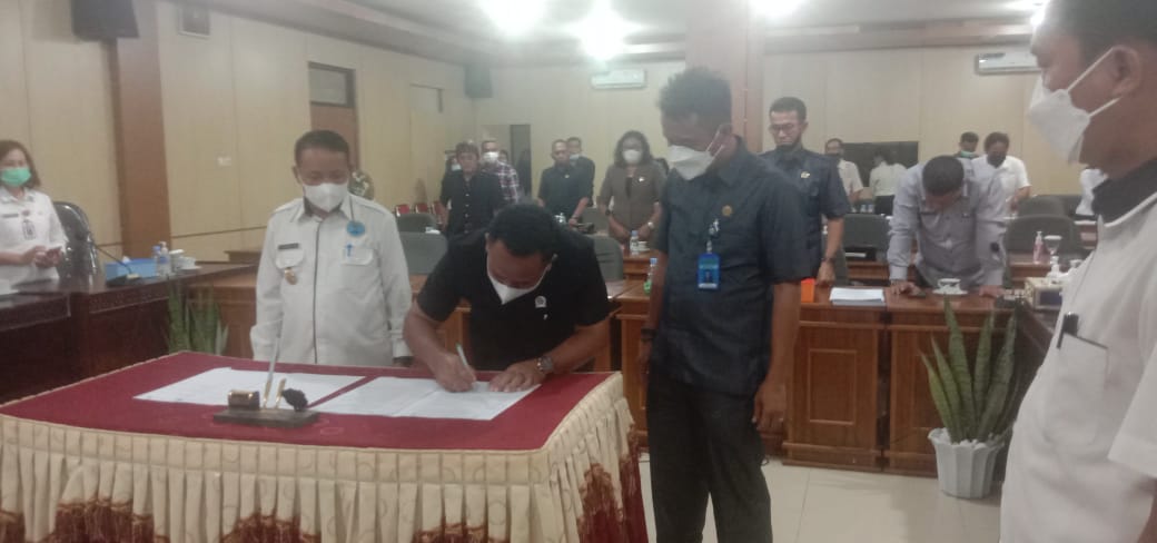 Bersama Pemda Bartim, DPRD Setujui Satu Raperda