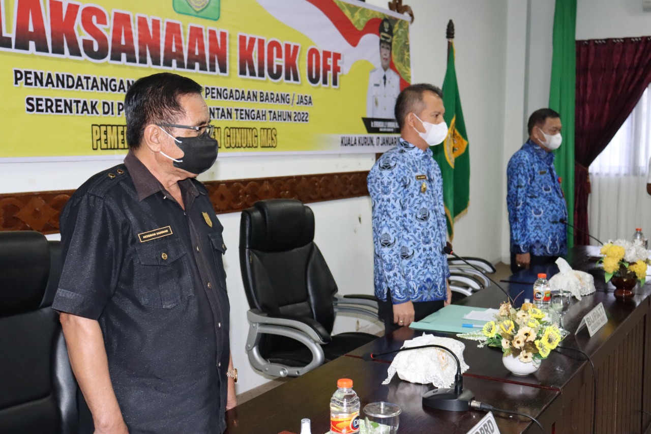 Bupati Gumas Teken Kontrak Barang Dan Jasa