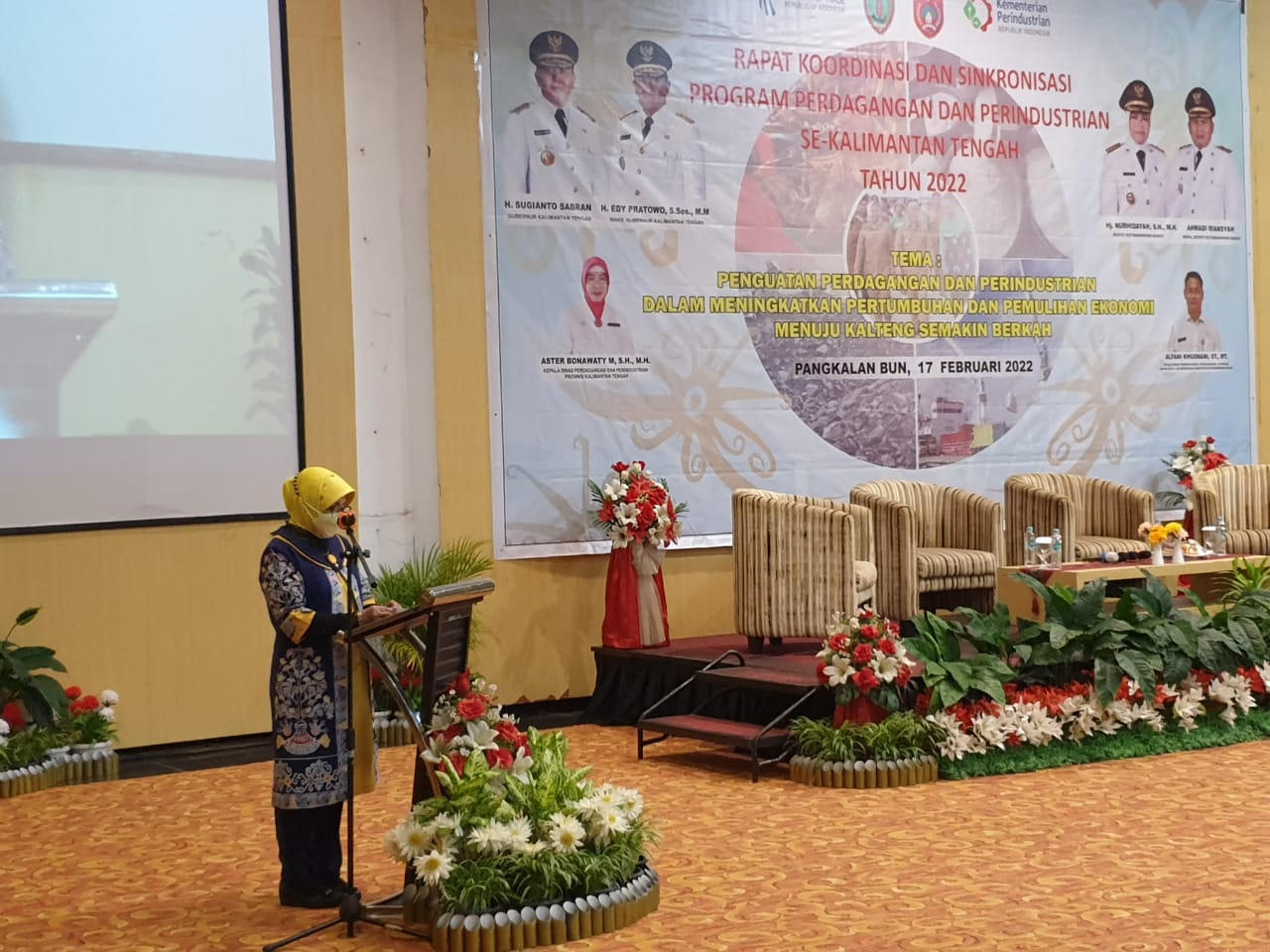 Bupati Kobar Buka Rakor Program Industri Dan Perdagangan se-Kalteng