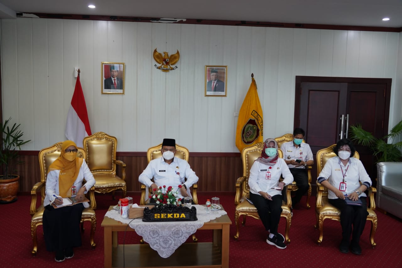 Pj. Sekda Kalteng Hadiri Rapat Kemendagri Secara Virtual