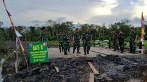 Aster Kasdam XII Tanjungpura Kunjungi TMMD 115 di Kodim 1015 Sampit