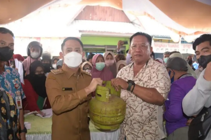 Pemerintah Kota Palangka Raya Gelar Operasi Pasar di Kawasan Pasar Kahayan