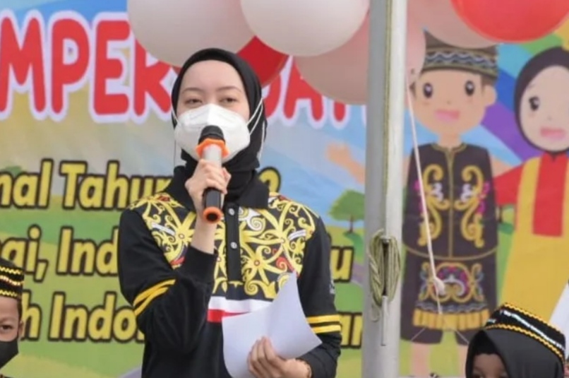 Avina Fairid Naparin : Orang tua harus kontrol dan membatasi penggunaan gadget oleh anak  