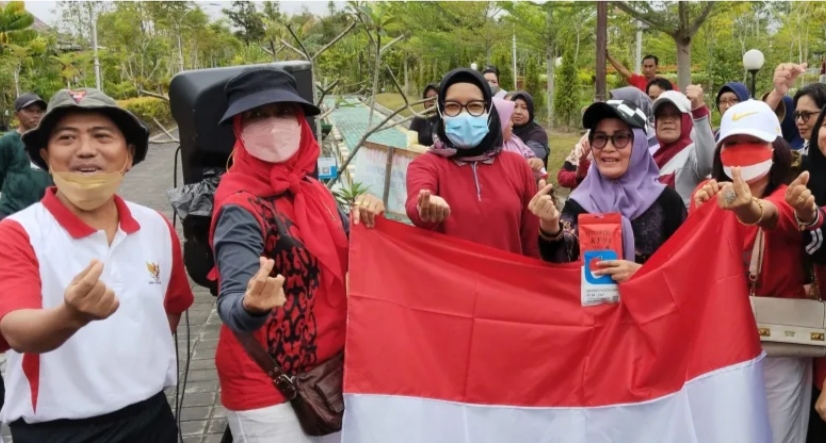 Pemko Palangka Raya Dukung Gerakan Nasional 10 Juta Bendera