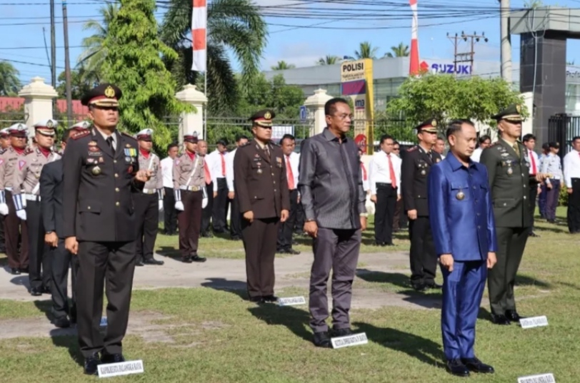 Walikota Palangka Raya Ikuti Upacara HUT Bhayangkara ke-76 Secara Virtual