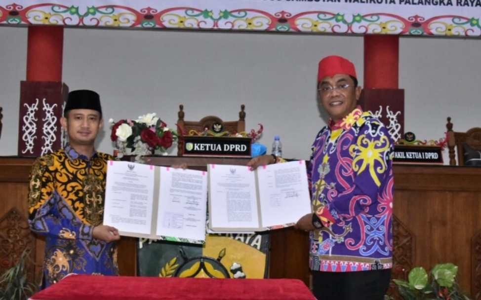 Setujui RAPBD 2023, Pemko dan DPRD Palangka Raya  Lakukan Penandatanganan Bersama