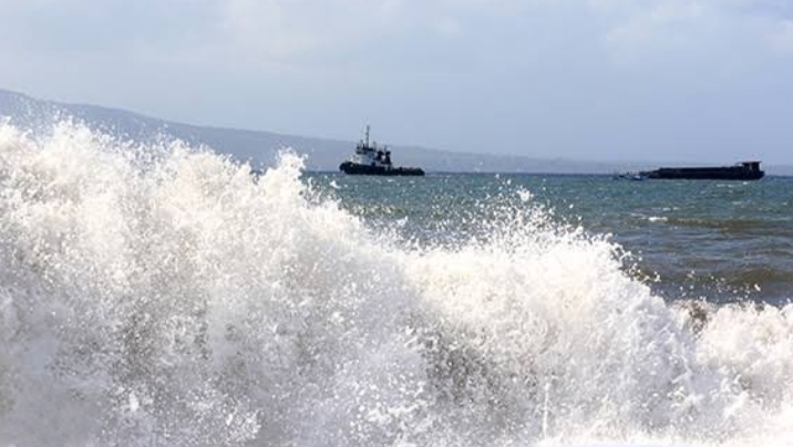 Gelombang Tinggi di Laut Jawa, KSOP Sampit Keluarkan Peringatan Larangan Berlayar