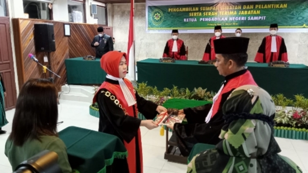 Pengadilan Negeri Sampit Dipimpin Febri Purnamavita