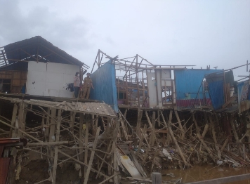 Relokasi Warga Terdampak Ablasi Harus Sesuai Regulasi