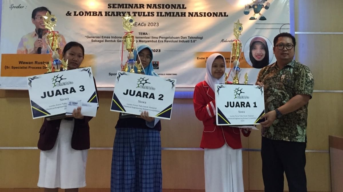Keren, Siswa SMAN 2 Sampit Raih Juara 1 Karya Tulis Ilmiah Tingkat Nasional