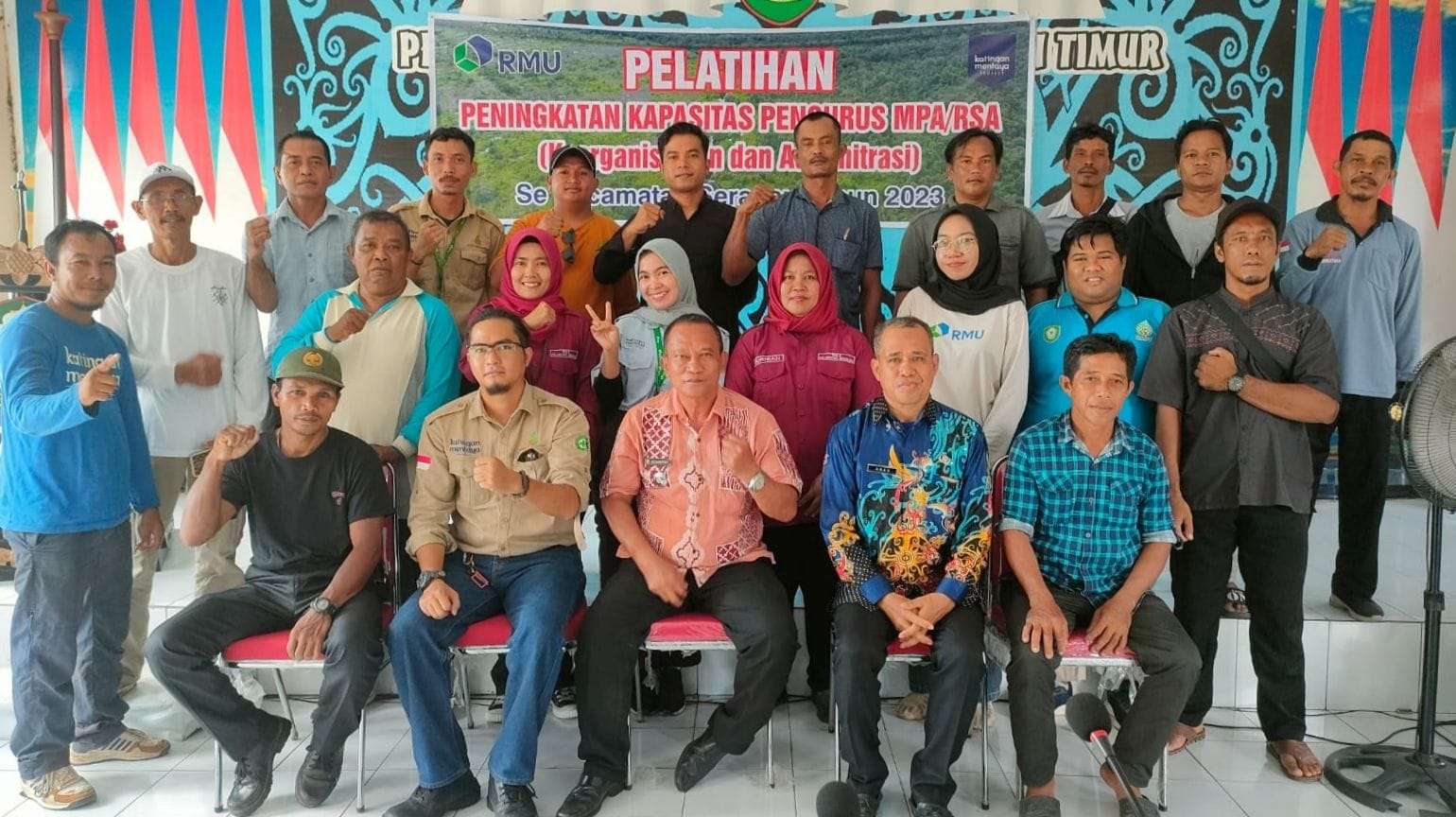 PT.RMU Bersama Satgas Karhutla Kecamatan Seranau Gelar Pelatihan Peningkatan Kapasitas Pengurus MPA/RSA se-Kecamatan
