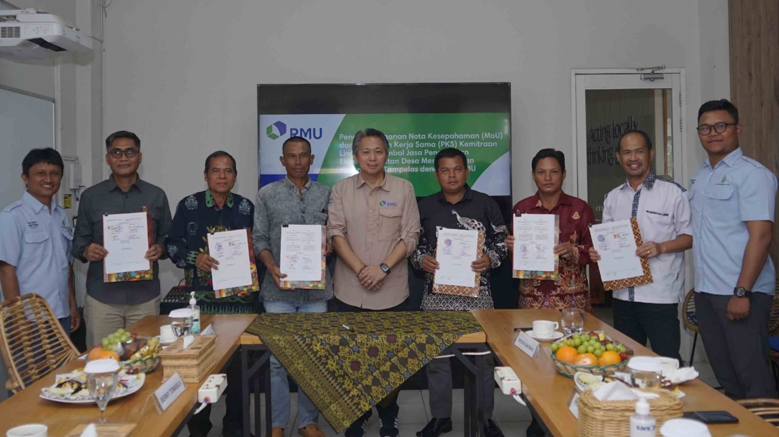 LPHD Mendawai dan Tampelas Tandatangani MOU dengan PT.RMU