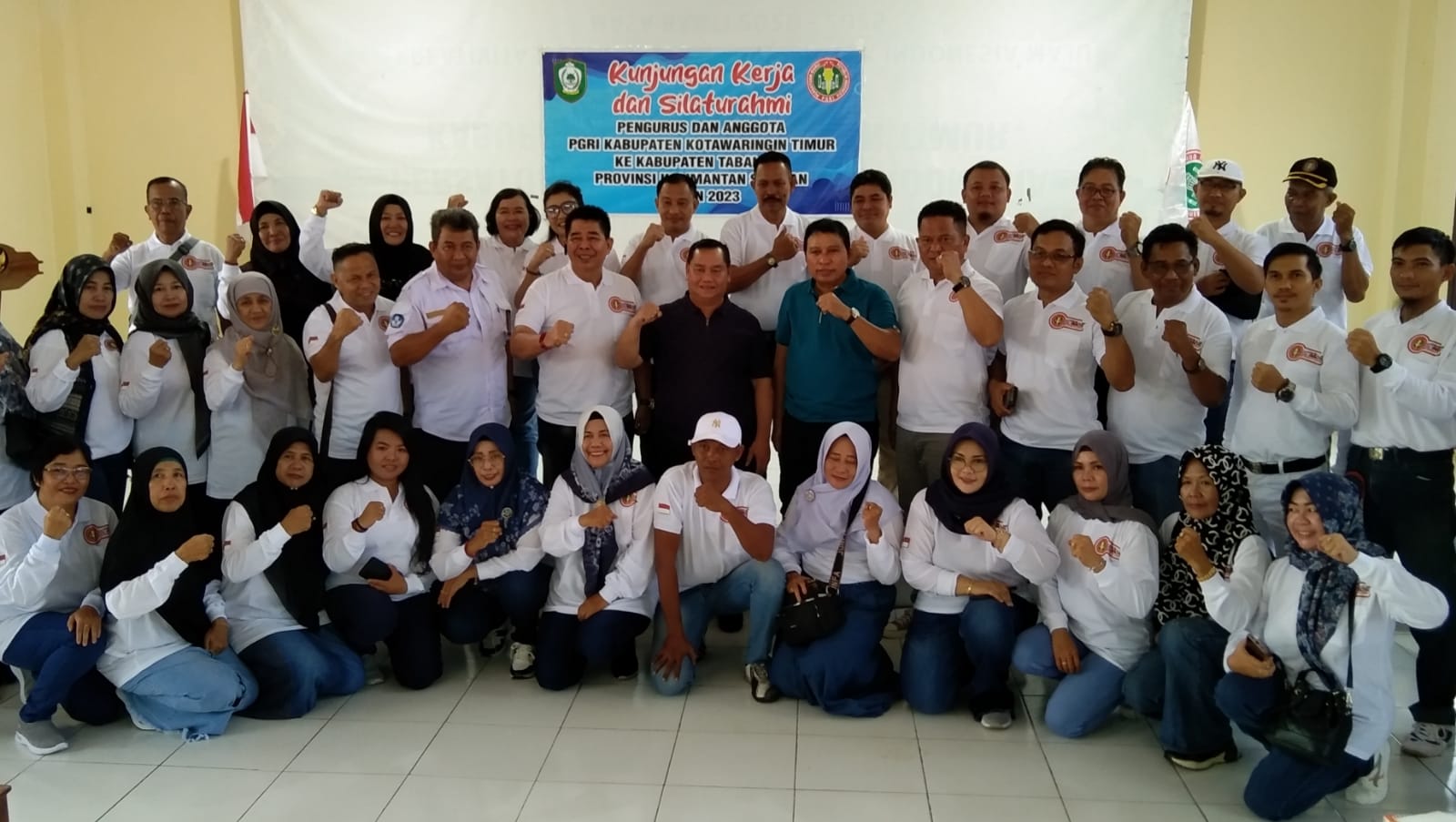 Bupati Halikinnor Lepas Rombongan PGRI Kotim ke Tabalong