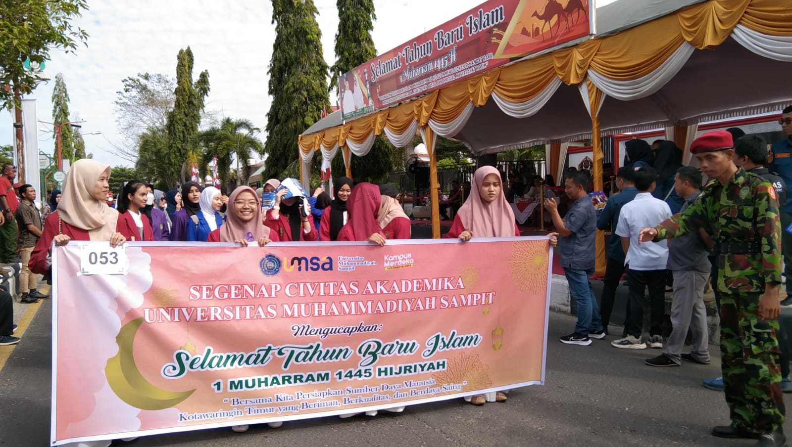 Sambut Tahun Baru Islam 1 Muharram 1445 Hijriah Ribuan Peserta Ikuti Pawai Ta’aruf