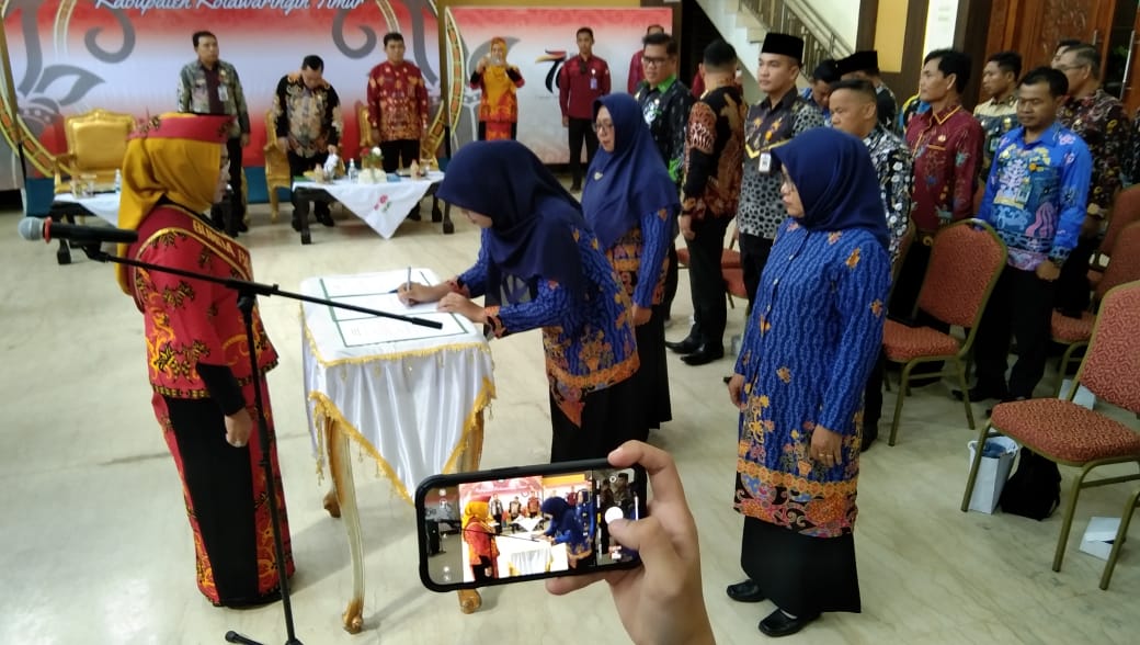 Tiga Bunda PAUD Kecamatan Dikukuhkan Bunda PAUD Kotim