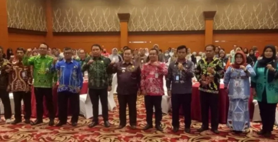Ciptakan Lingkungan Usaha yang Kondusif, Bupati Kotim Buka Sosialisasi Amplikasi OSS