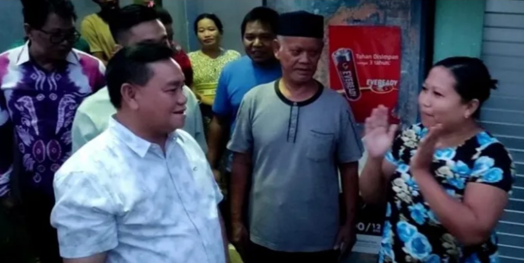 Jalin Silaturahmi dengan Masyarakat, Bupati Kotim Blusukan ke Kampung Teluk