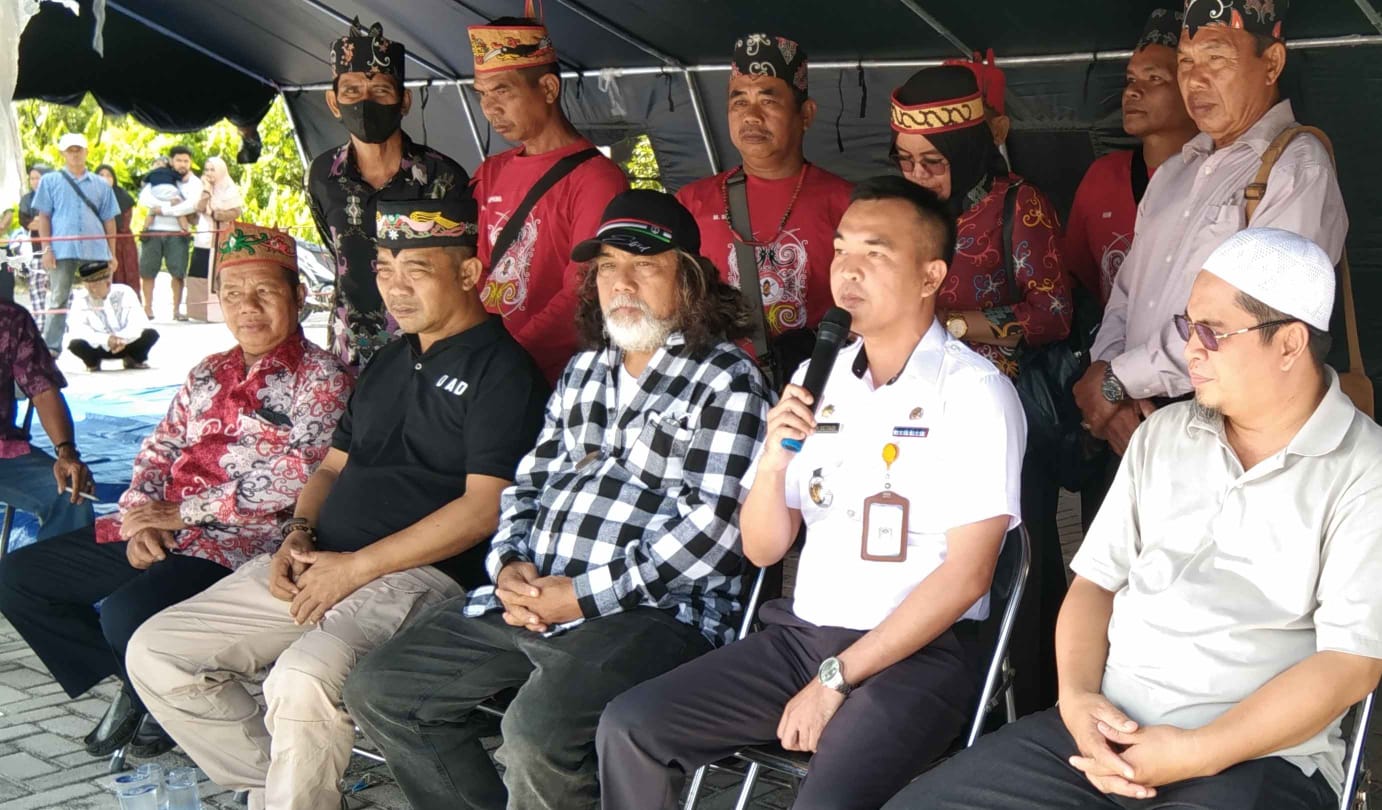 Pengobatan Tradisional Paman Dakai Hadir di Kecamatan MB Ketapang
