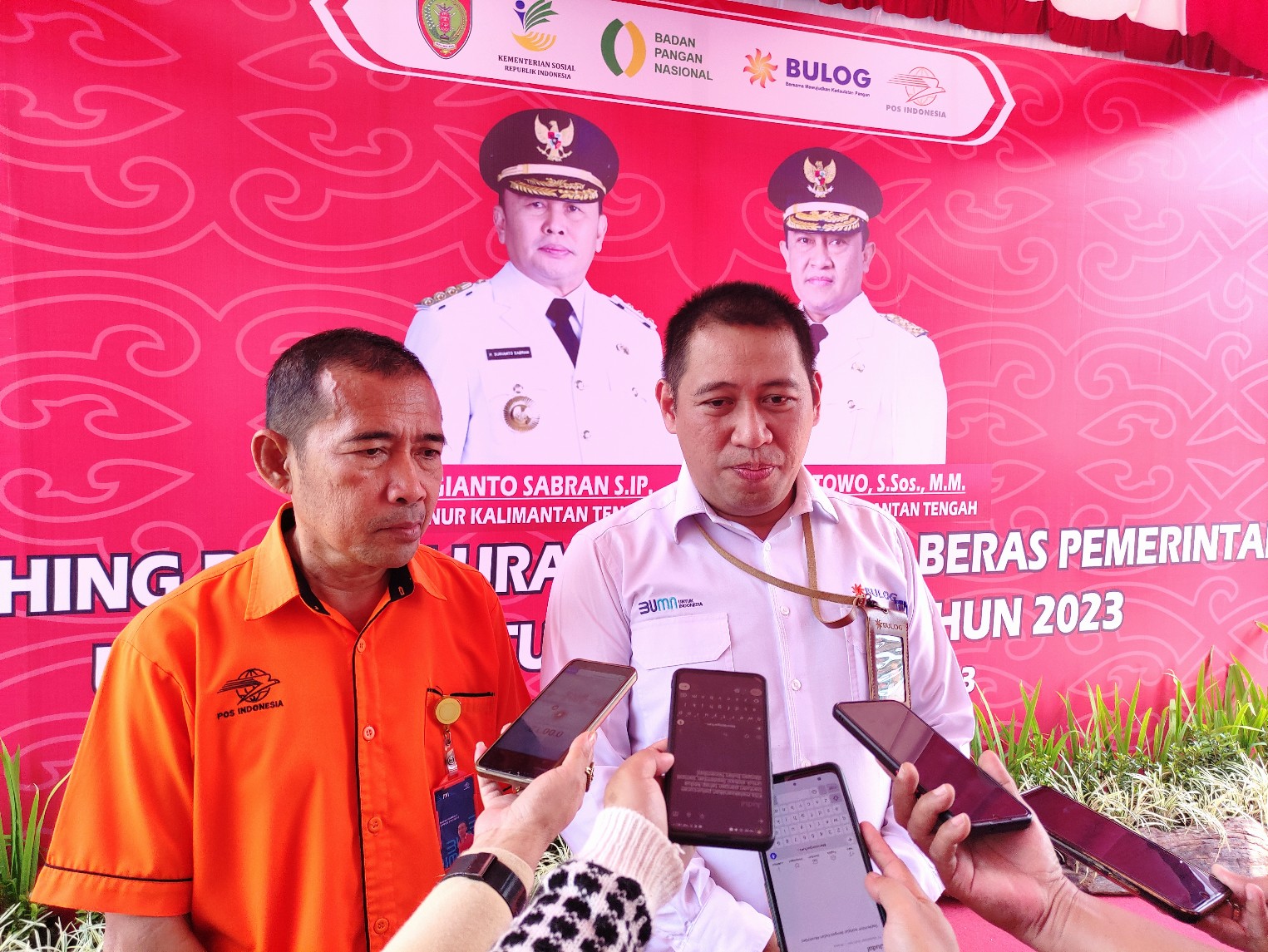 Perum Bulog Kanwil Kalteng Salurkan Bantuan Pangan Tahun 2023