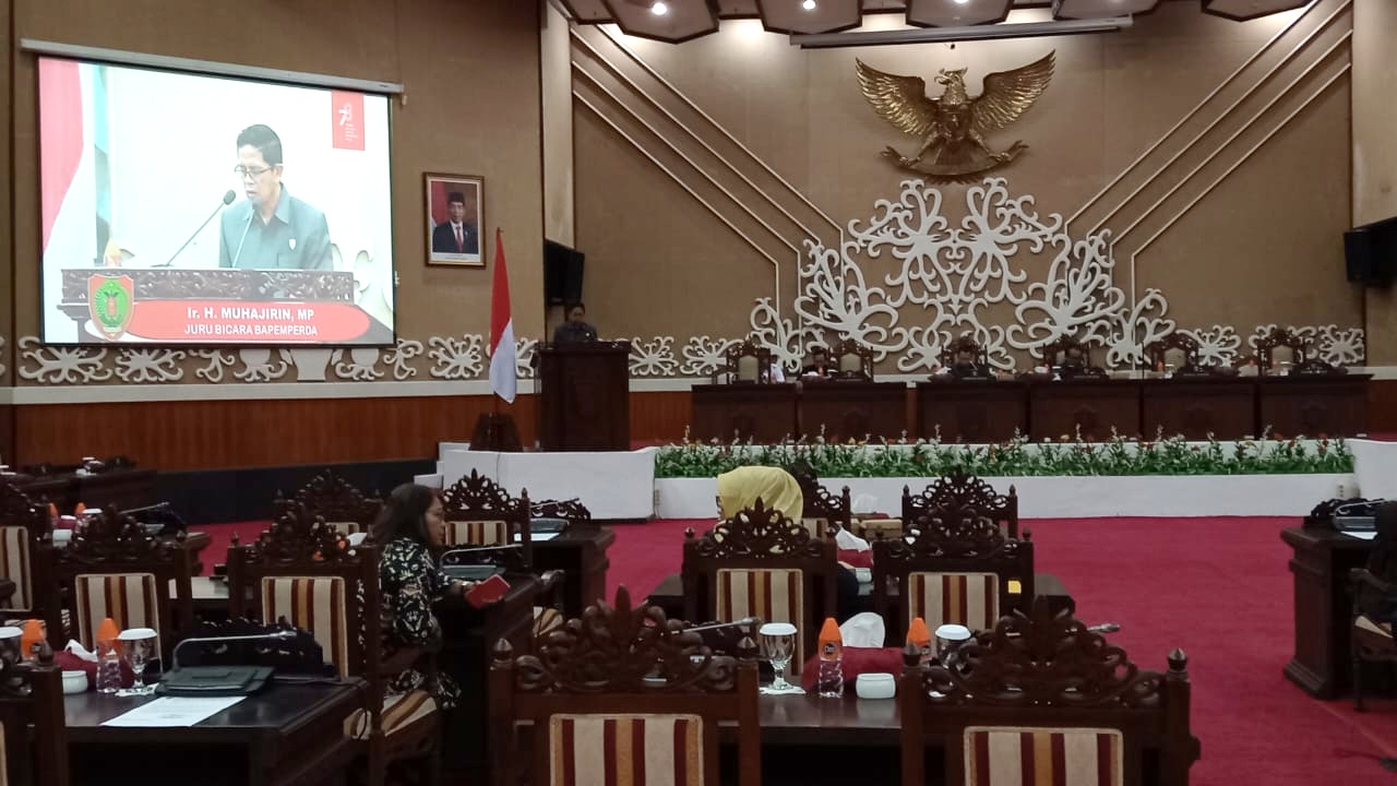 Masa Persidangan III Tahun 2023, Tiga Raperda Inisiatif DPRD Kalteng Disepakati Semua Fraksi