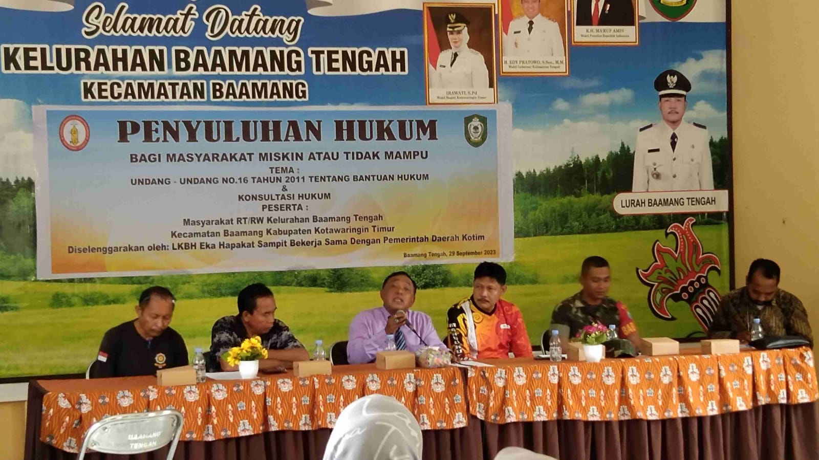Edukasi Warga, LKBH Eka Hapakat Sampit Berikan Penyuluhan Hukum
