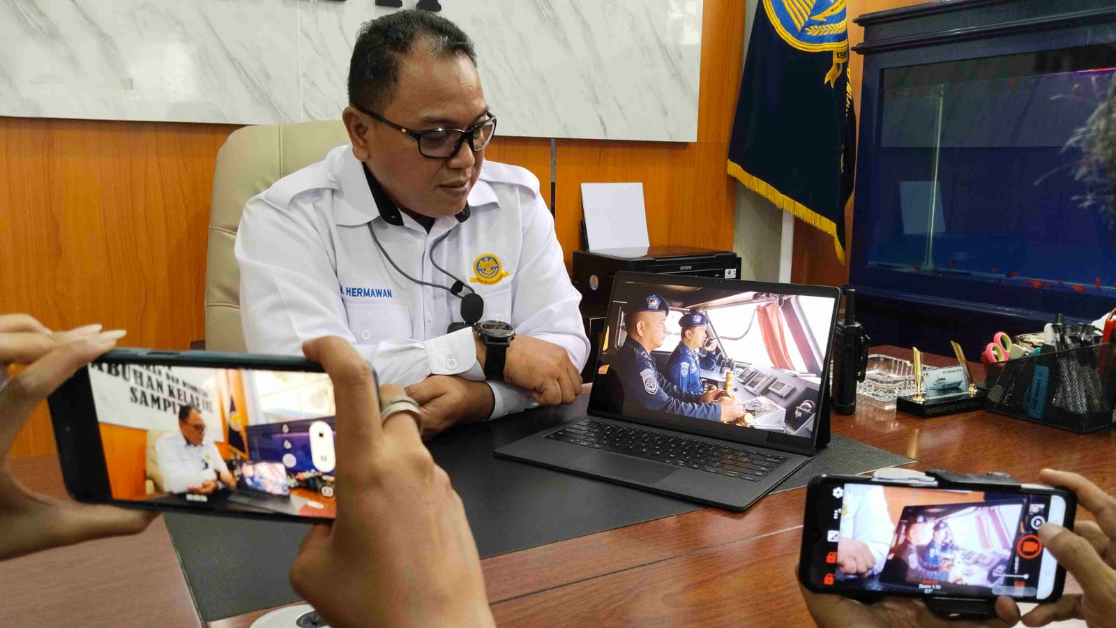 Kabut Asap Tutupi Alur Sungai, KSOP Kelas III Sampit Keluarkan Notice to Marine
