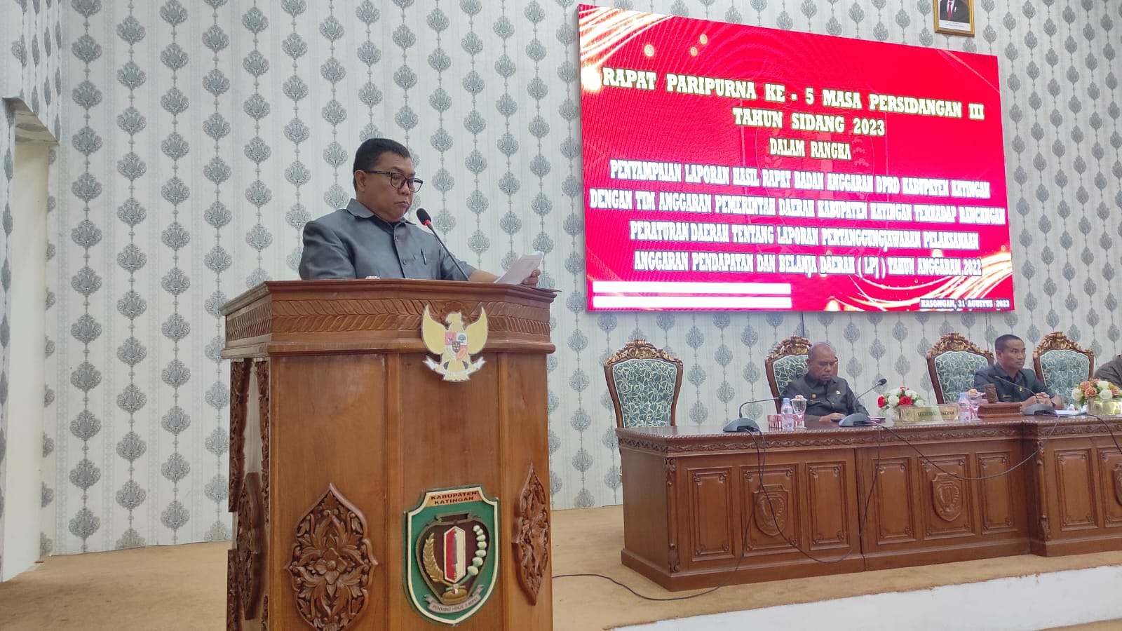 Juru Bicara Tim Banggar Sampaikan Saran Kepada Pemkab Katingan