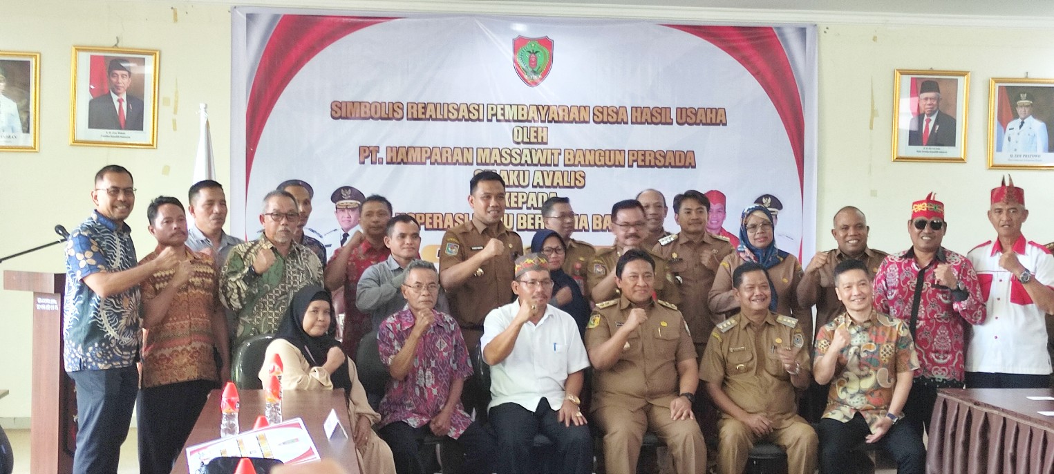 Perusahaan PT. HMBP Realisasikan Pembayaran Sisa Hasil Usaha kepada Koperasi Maju Bersama Bangka