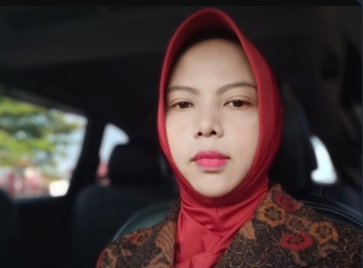 Tri Wahyuni : Perusahaan Harus Bayar THR Karyawan