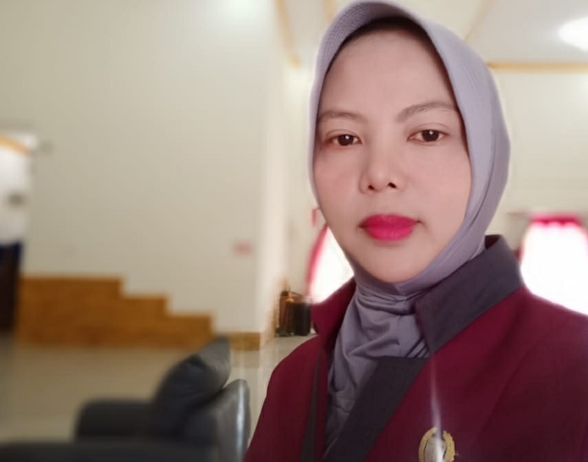 Tri Wahyuni Serukan Evaluasi Kinerja Kades